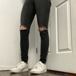 Garage black ripped jeans